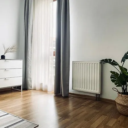 Premium For 6 People With Parking Next To Tauron Arena, Cracow Center
